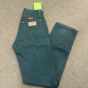 Women’s Wrangler Jeans